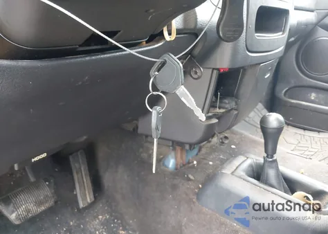 2002 Dodge Ram 1500 St z USA, uszkodzony, nr VIN 1D7HU18Z82J159934